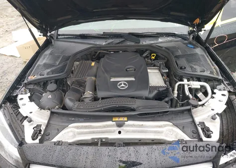 2018 Mercedes-Benz C 300 4Matic z USA, uszkodzony, nr VIN WDDWF4KB9JR397046